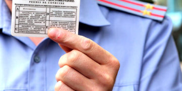 Приставы и водительские права