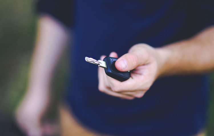 Как проверить автомобиль на ограничение регистрационных действий